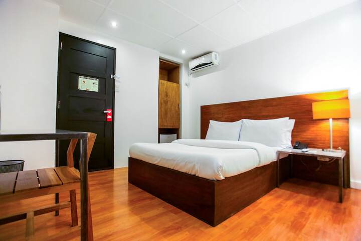 Room 20 of 52