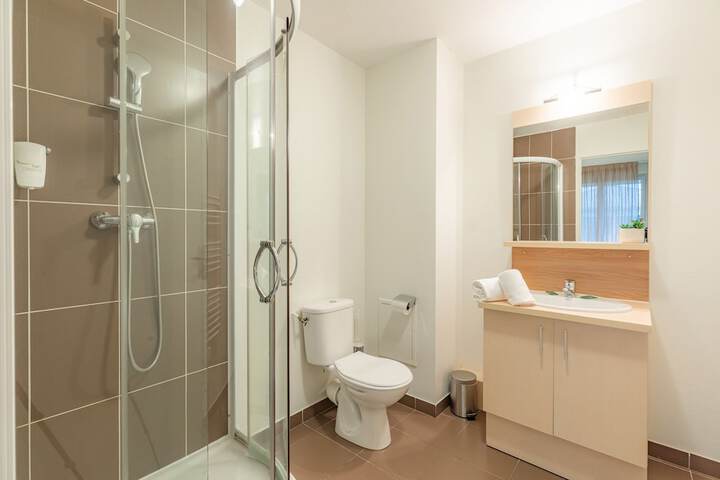 Bathroom Interior Photo