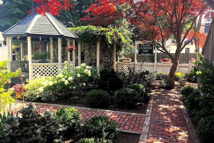 Hotel Exterior 108 of 115