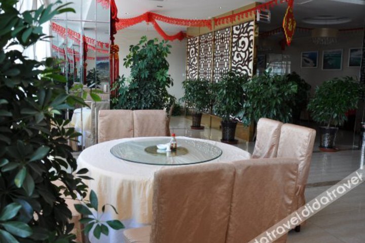 Minshan Yunshang Yuhan Hotel