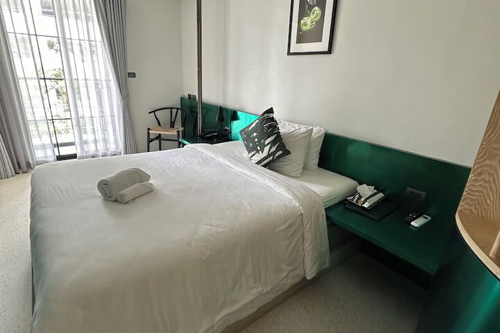 Room 29 of 63