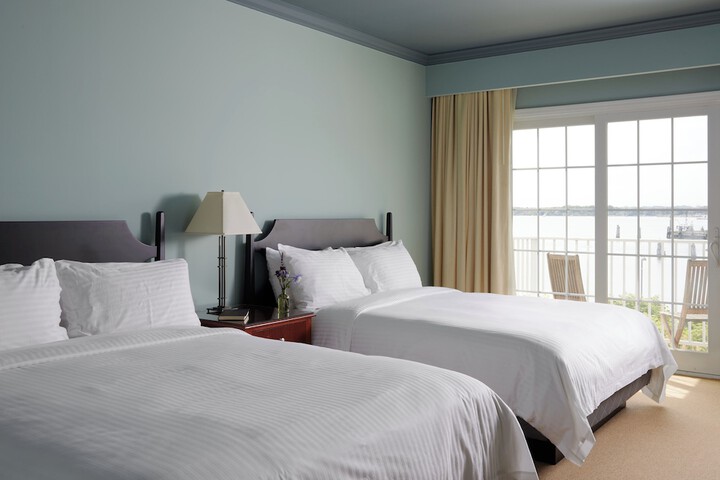 2 Queen Beds Partial Harbour View Balcony (3 of 9)