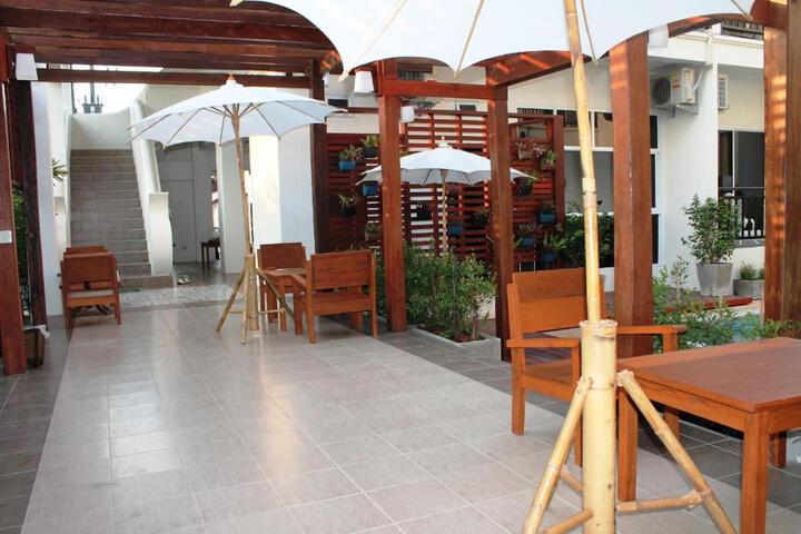 Photo 13