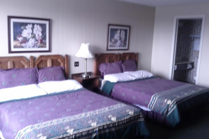 Room 14 of 19
