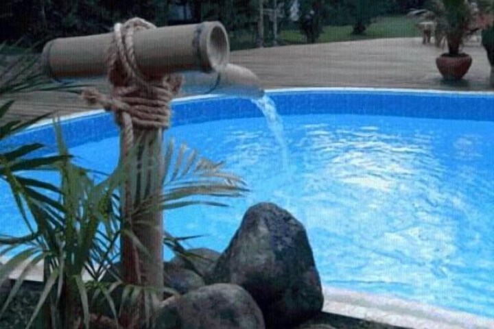 Pool 20 of 54
