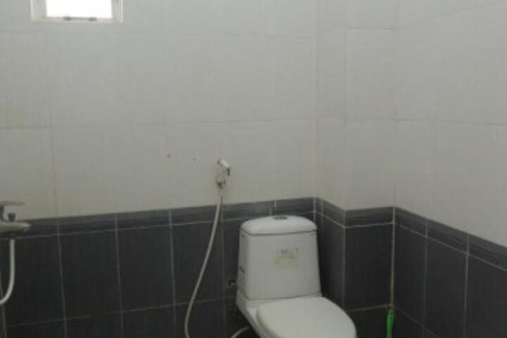 Tuyet Linh Hotel