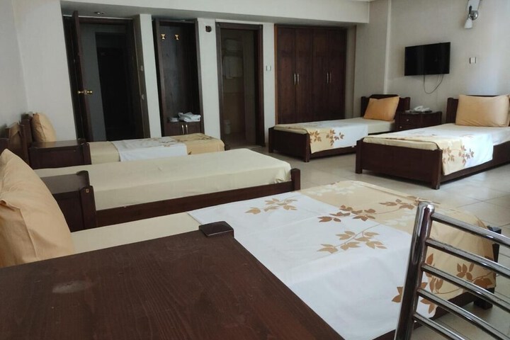 Room 31 of 61