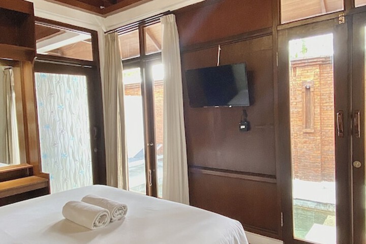 Room 25 of 107
