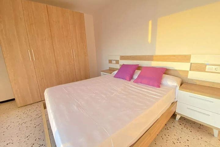 Room 5 of 22