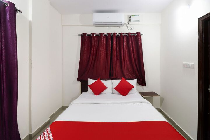 Room 15 of 18
