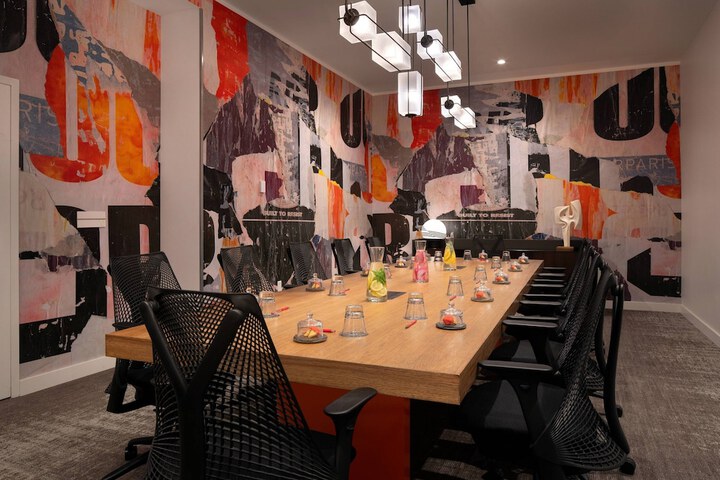 Meeting facility