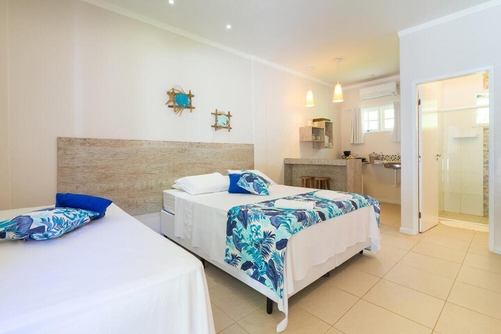 Room 3 of 36