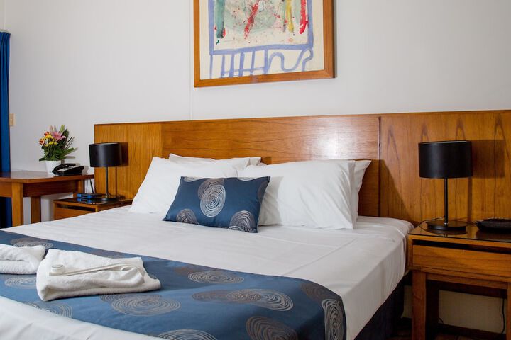 Room 4 of 48