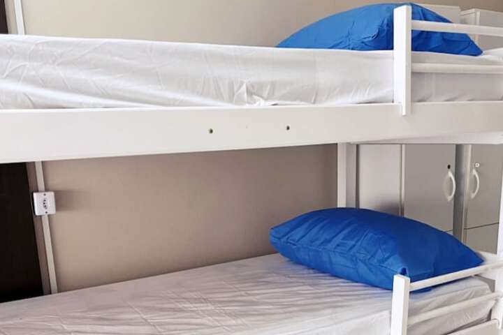 Room 4 of 31