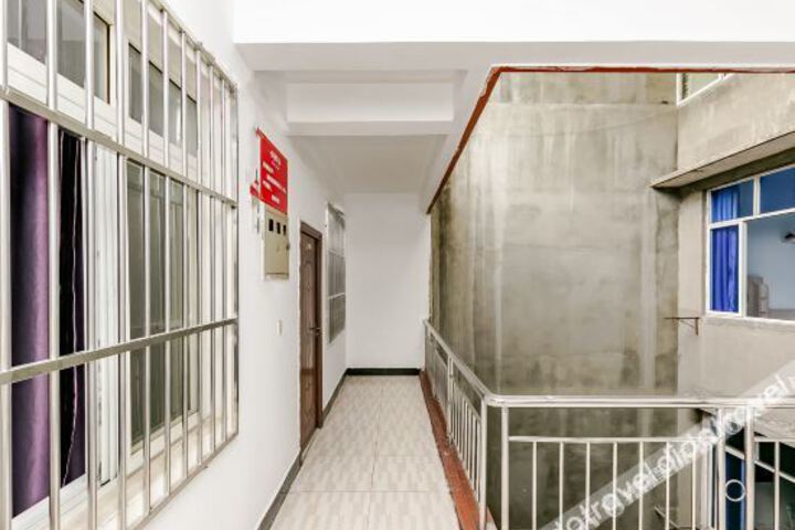 Hotel Interior 11 of 23