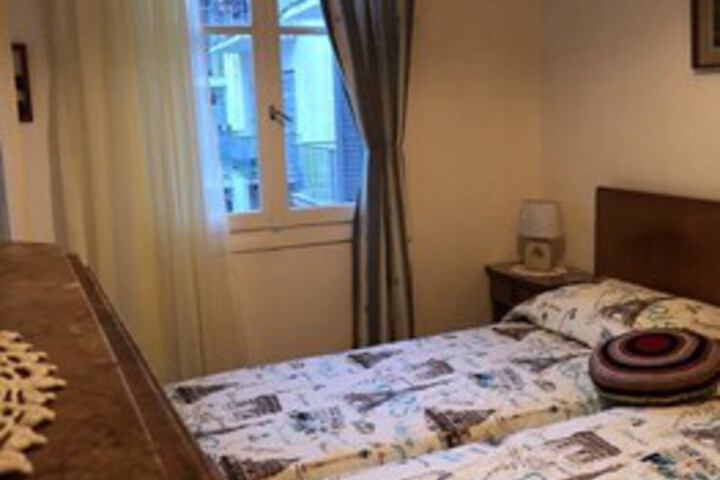 Room 48 of 74