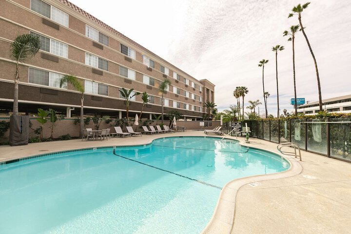 Best Western Inn & Suites San Diego – Zoo / SeaWorld Area San Diego ...