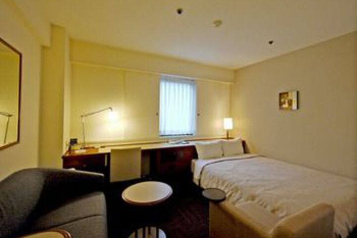 Room 7 of 31