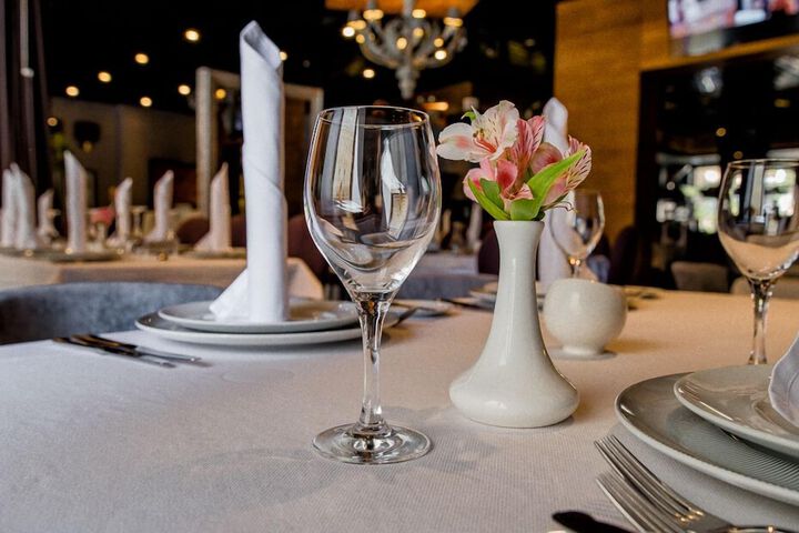 Dining 57 of 70