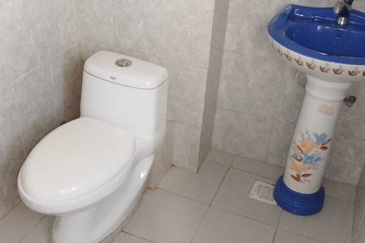 Room 6 of 21