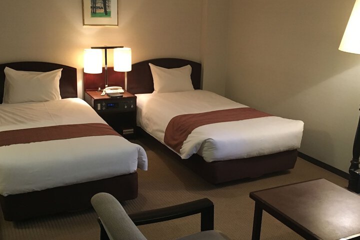 Room 10 of 41