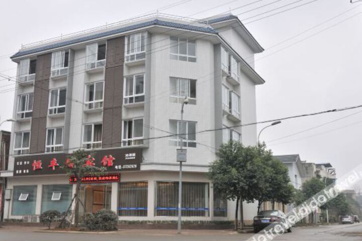 Hotel 4 of 9
