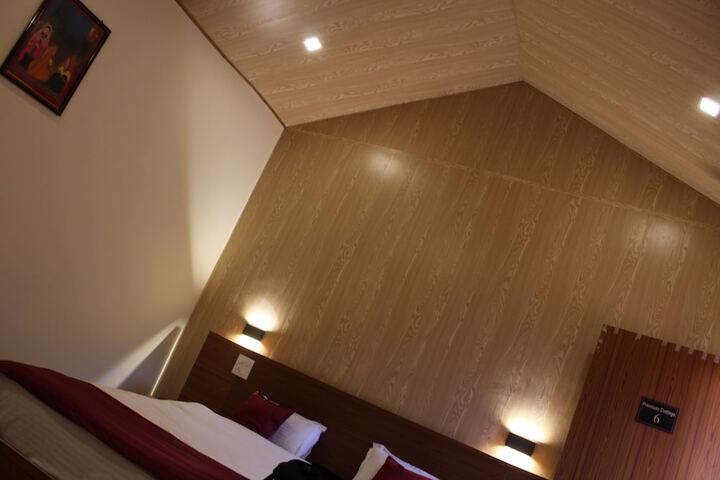 Room 12 of 67