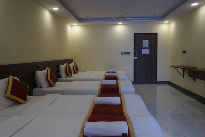 Room 69 of 128