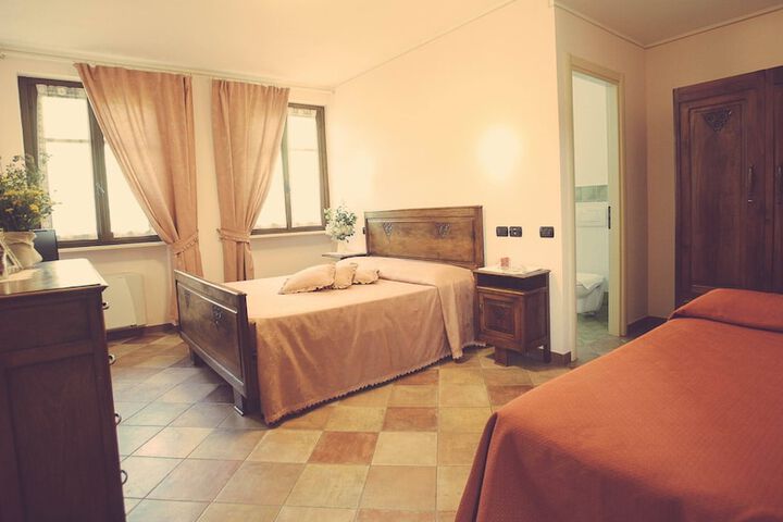 Room 14 of 61