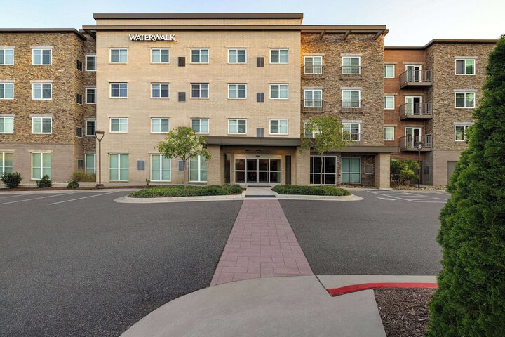 Hotel 143 of 144