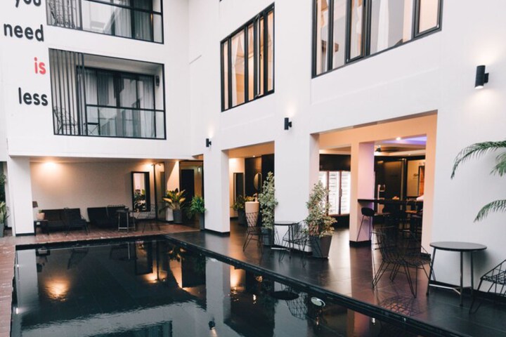 Hotel 73 of 74