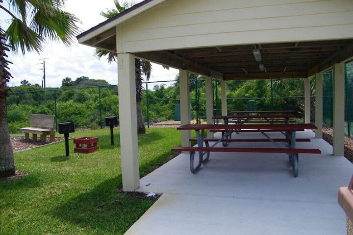 Property Grounds 29 of 31