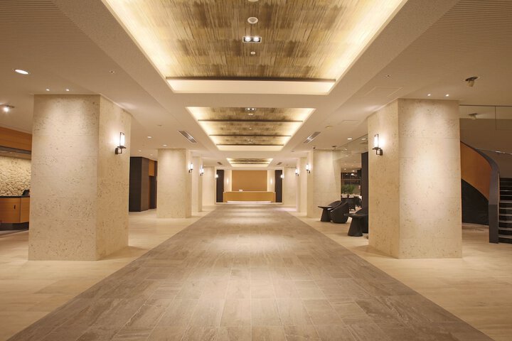 Hotel 2 of 82