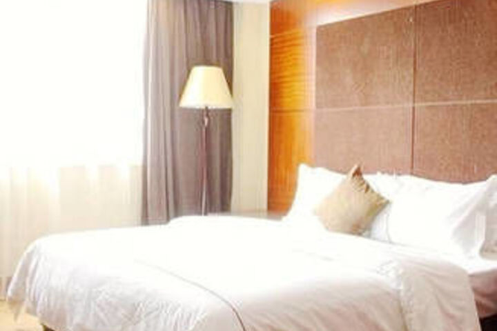 Room 13 of 47
