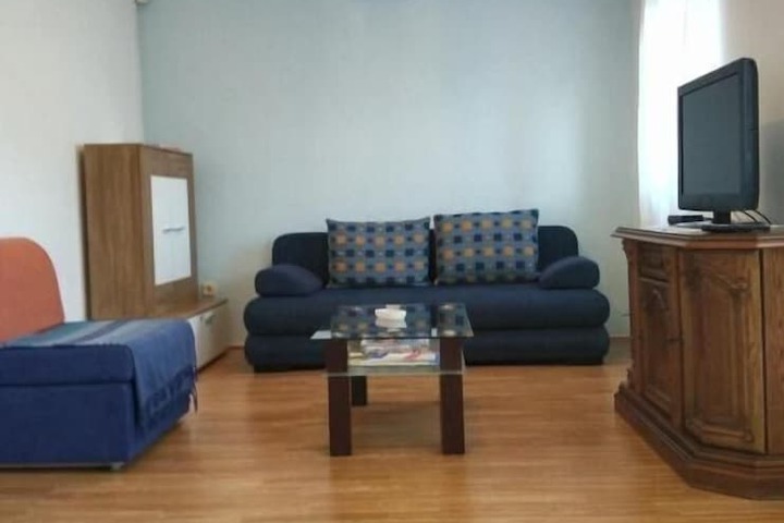 Room 19 of 51