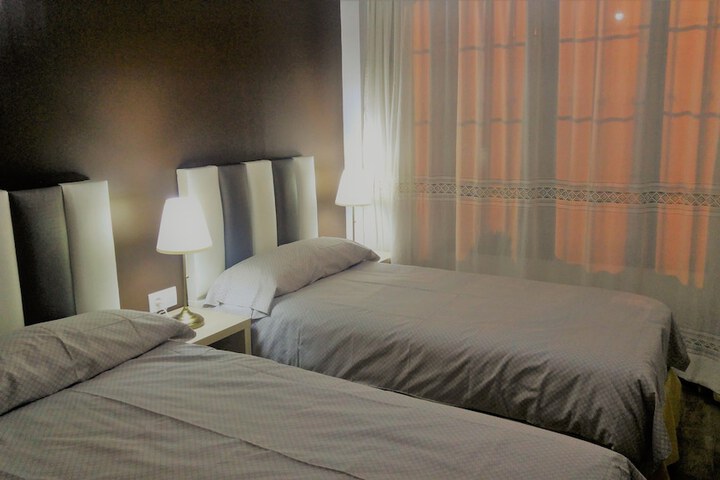 Room 21 of 57