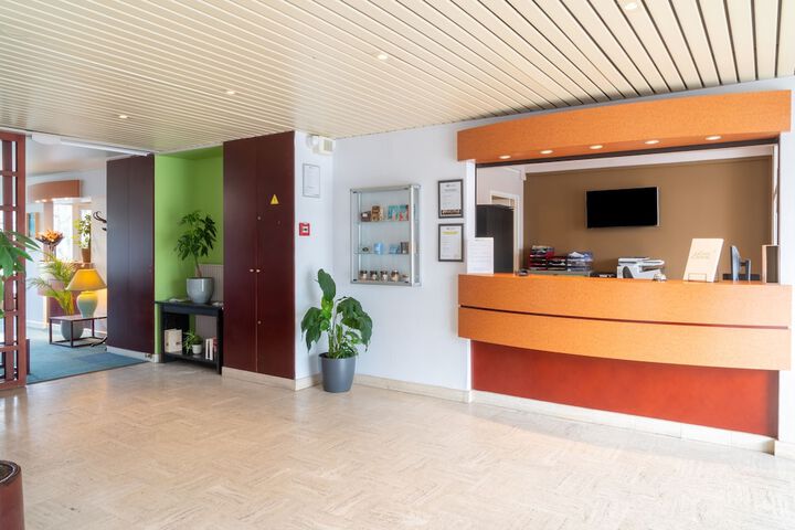 Hotel Interior 3 of 71