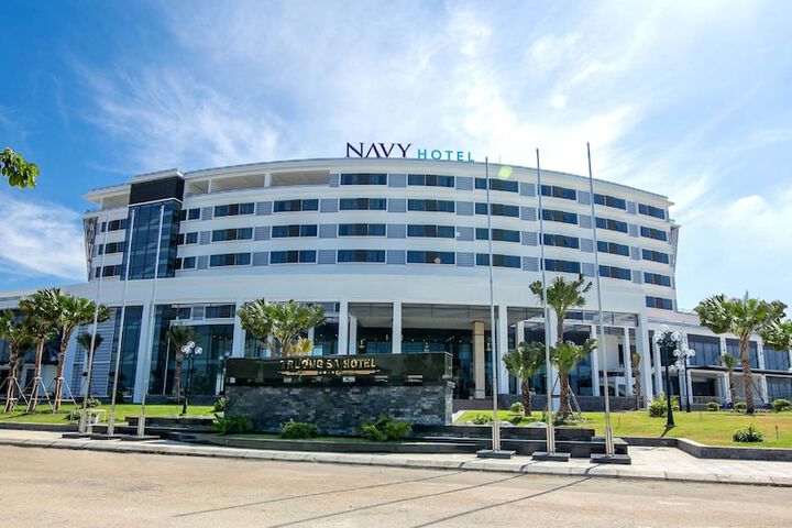 Navy Hotel Cam Ranh