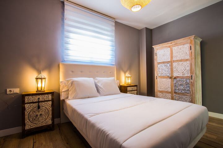Room 14 of 27