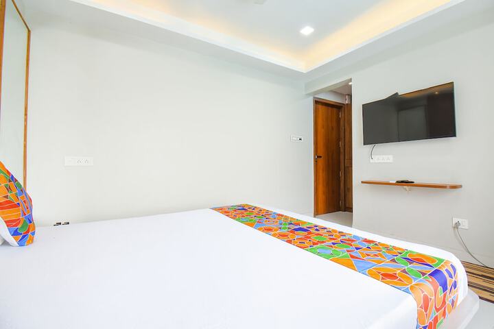 Room 16 of 29