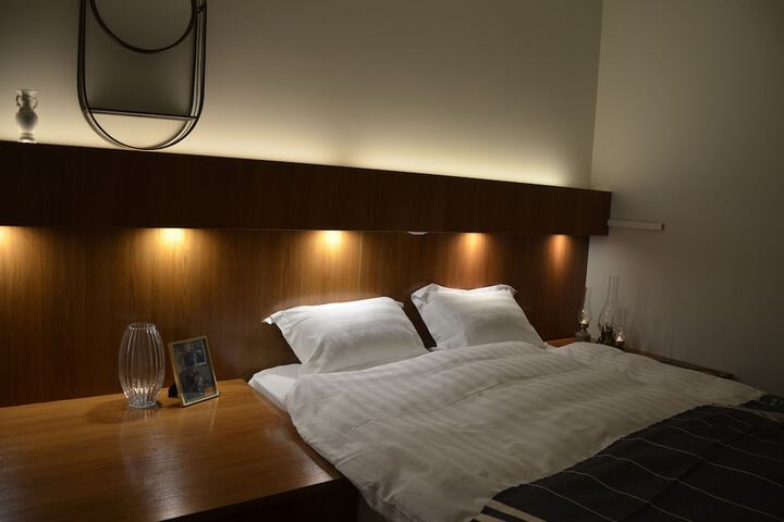 Room 17 of 74