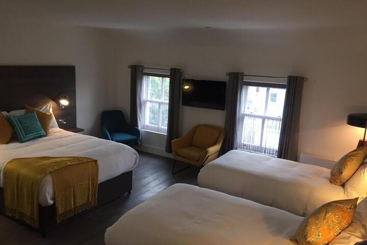 Room 14 of 35