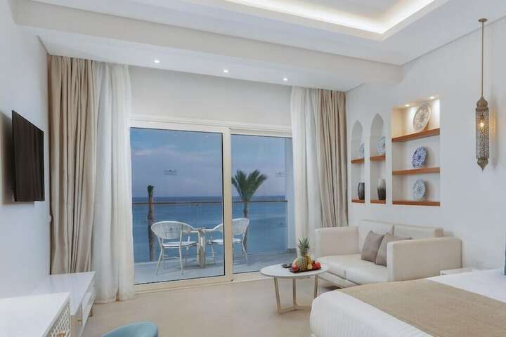 Room 44 of 85
