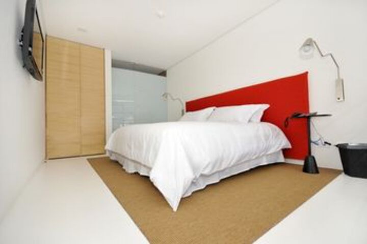 Room 6 of 50