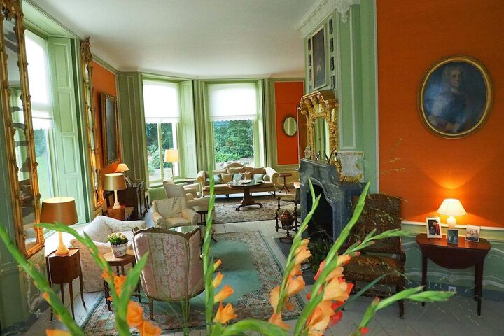 Room 11 of 19