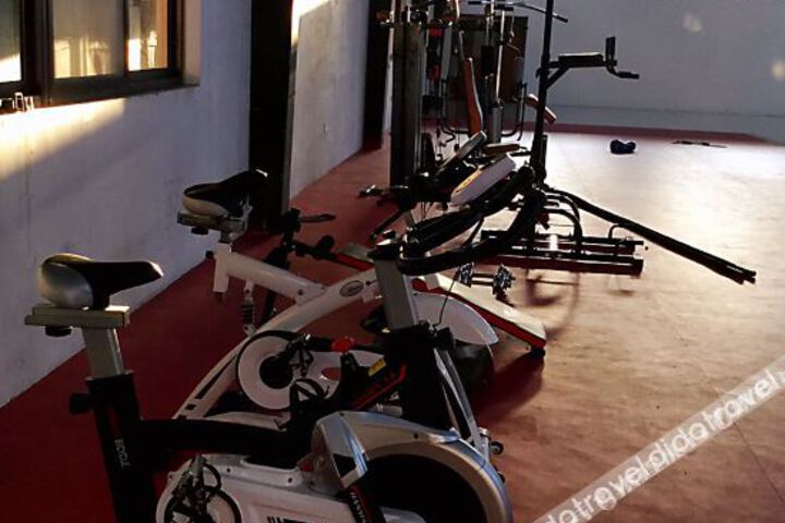 Health and Fitness 4 of 25