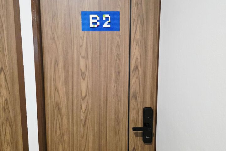 Room 29 of 68