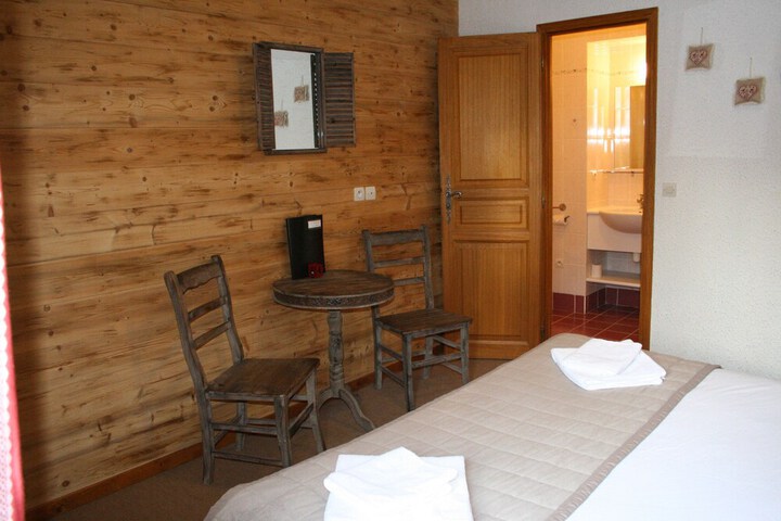 Room 15 of 45