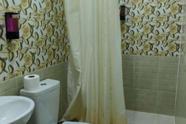 Room 15 of 23