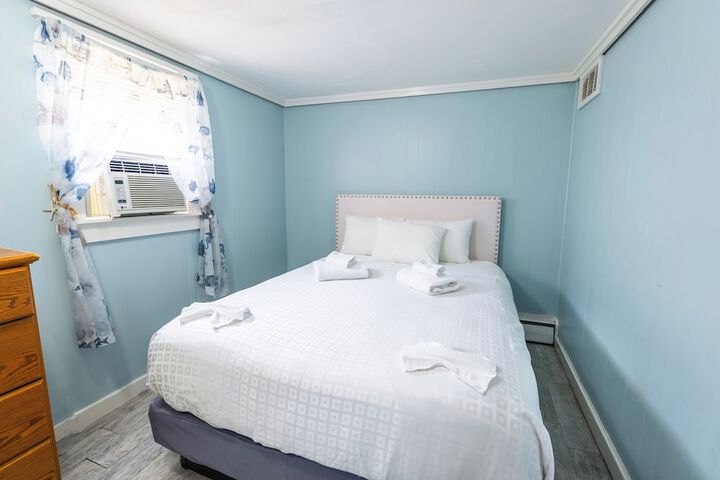 Room 25 of 111
